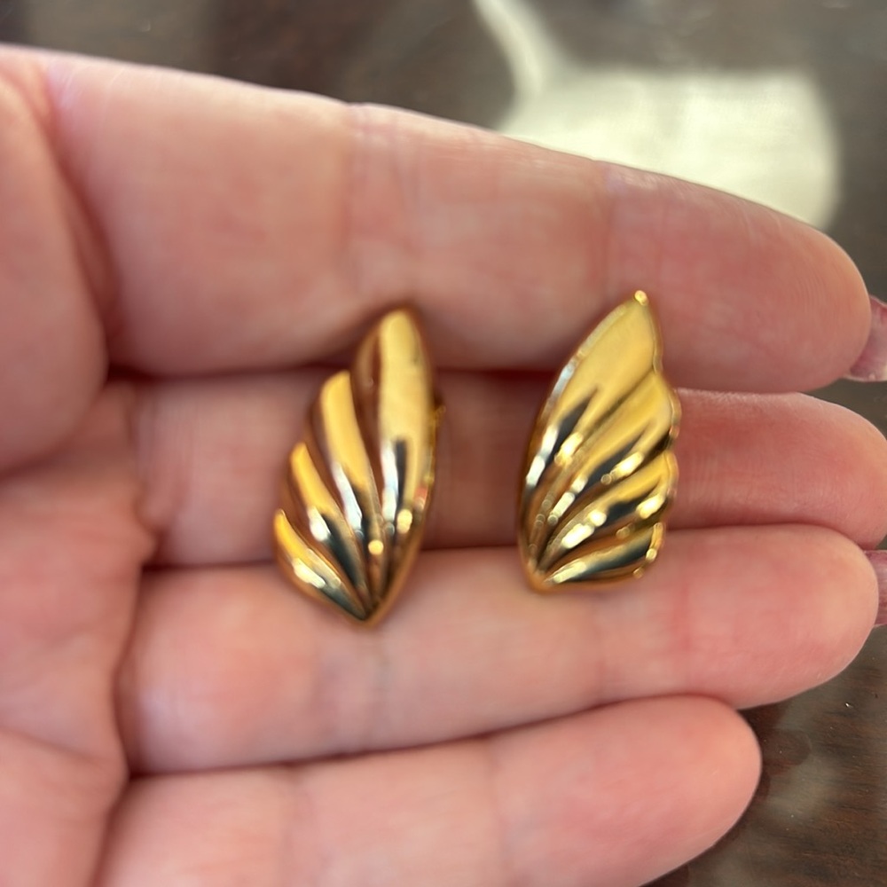 Small gold Clip Earrings